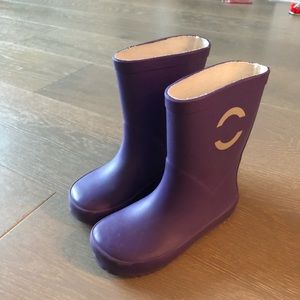 Purple rain boots